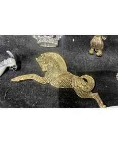 grosse broche cheval doré