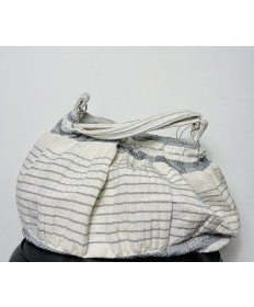 sac froissé masque