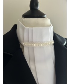 LAVALLIERE DENTELLE 2