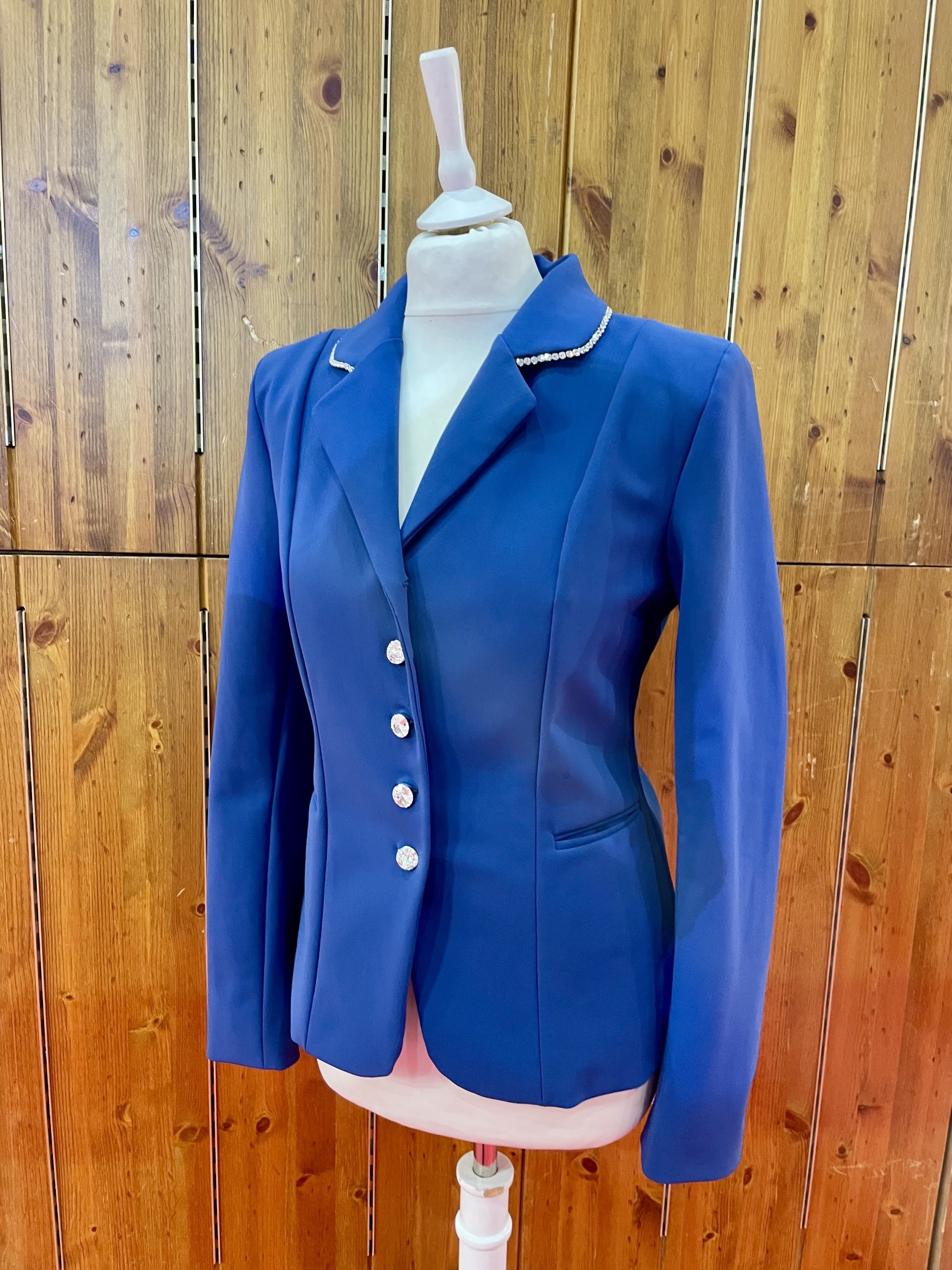 Veste bleue à strass